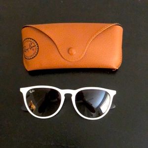 Ray-Ban Woman’s Erika sunglasses